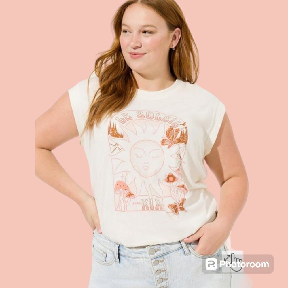 5X 28W Torrid Cream Pink Relaxed Fit Jersey Crew Neck Graphic Tank Sun Tarot Nat